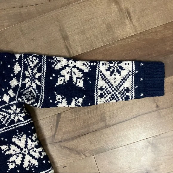 Lands End Women’s Size L (14-16) Wool Blend Sweater Snowflake Nordic Navy White - Picture 13 of 15
